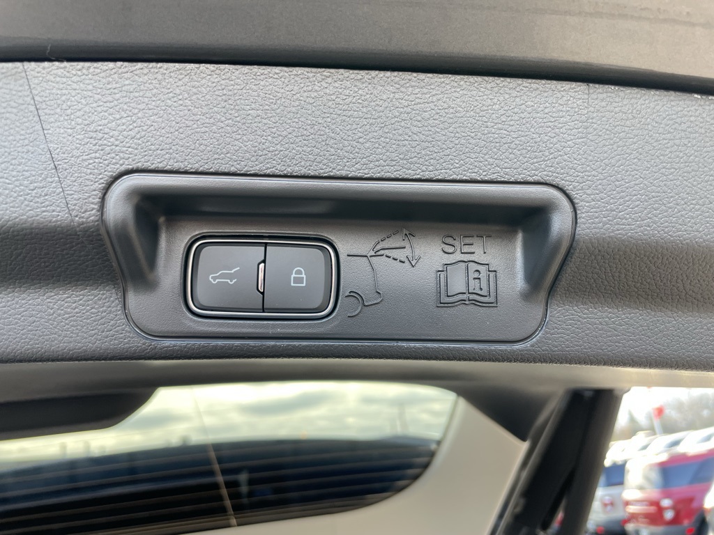 New 2026 Ford Explorer ACTIV - photo 25
