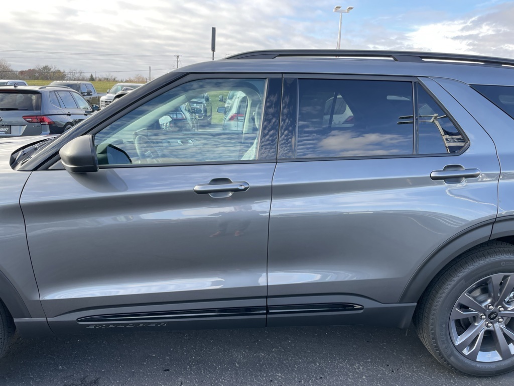 New 2026 Ford Explorer ACTIV - photo 27
