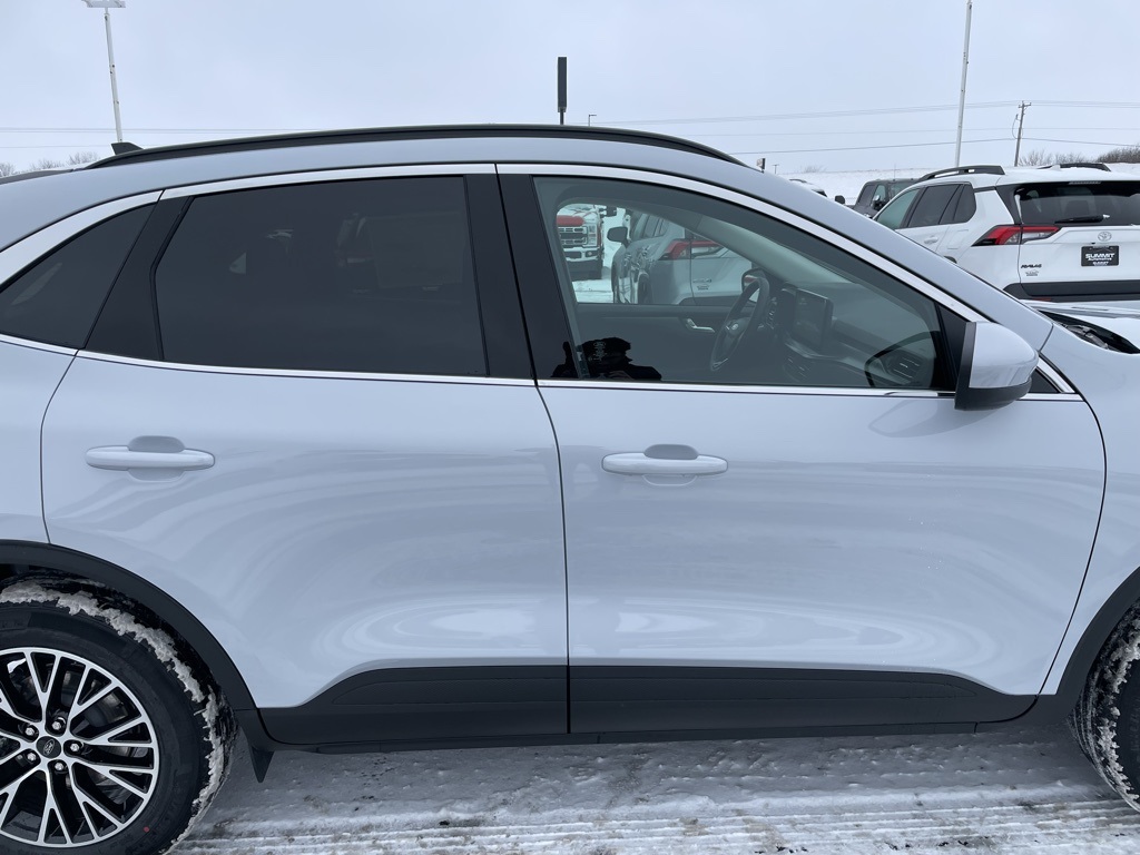 New 2026 Ford Escape - photo 17