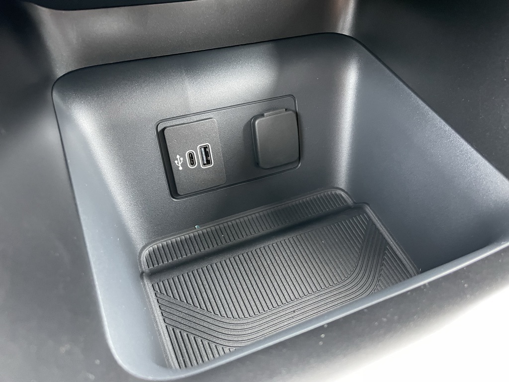 New 2026 Ford Explorer - photo 1
