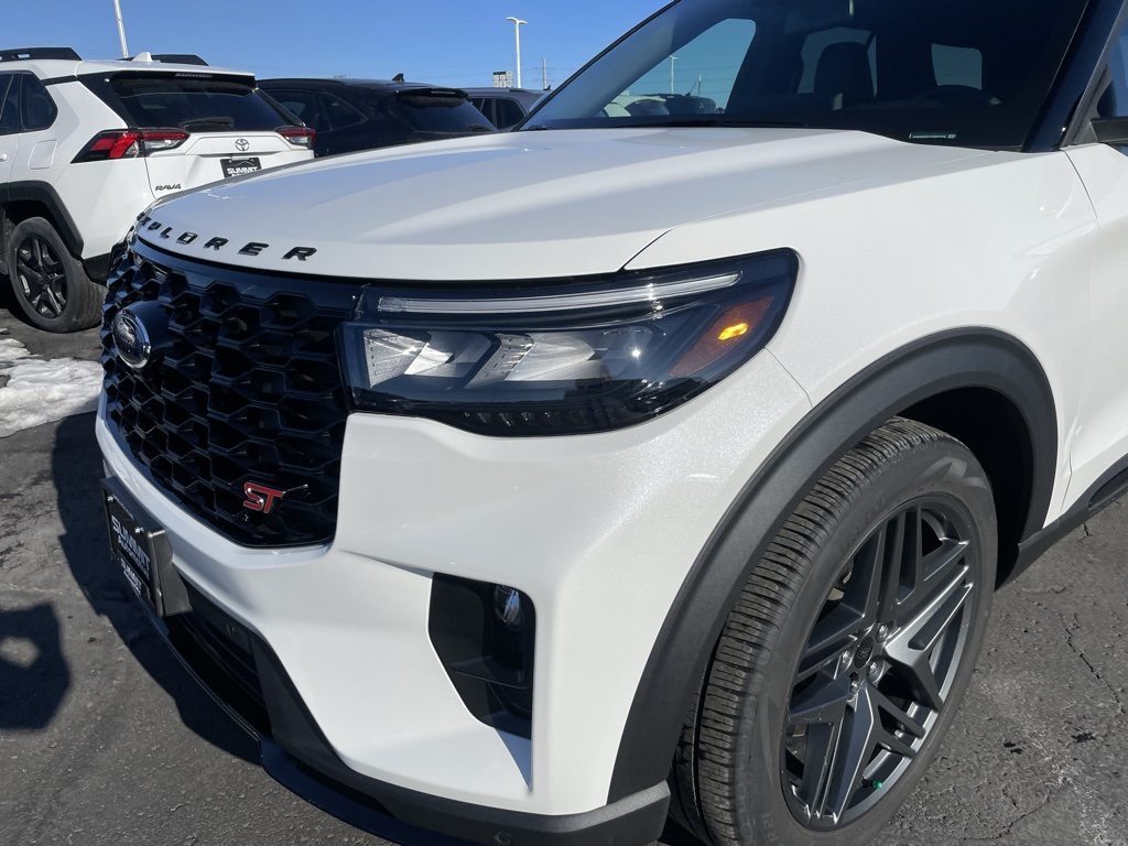 Used 2025 Ford Explorer ST - photo 39