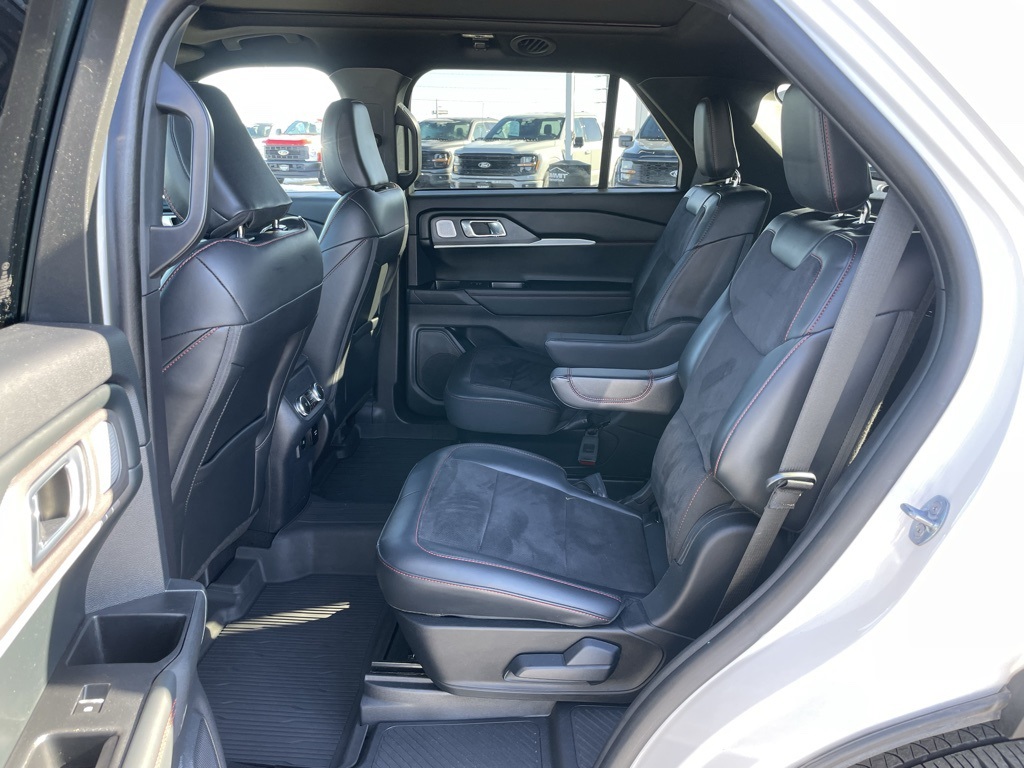 Used 2025 Ford Explorer ST - photo 7