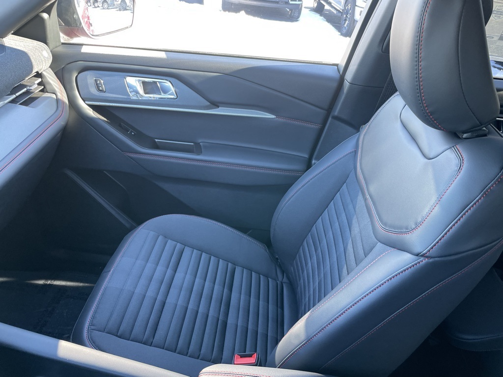 New 2026 Ford Explorer ST-Line - photo 12