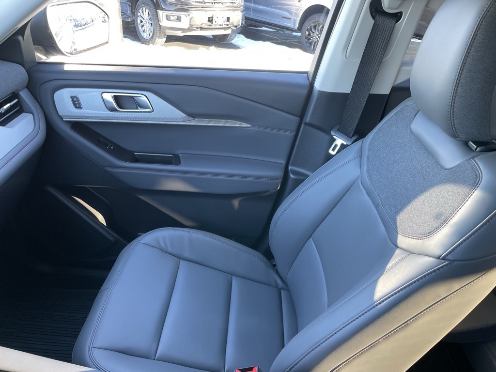 New 2026 Ford Explorer ACTIV - photo 21