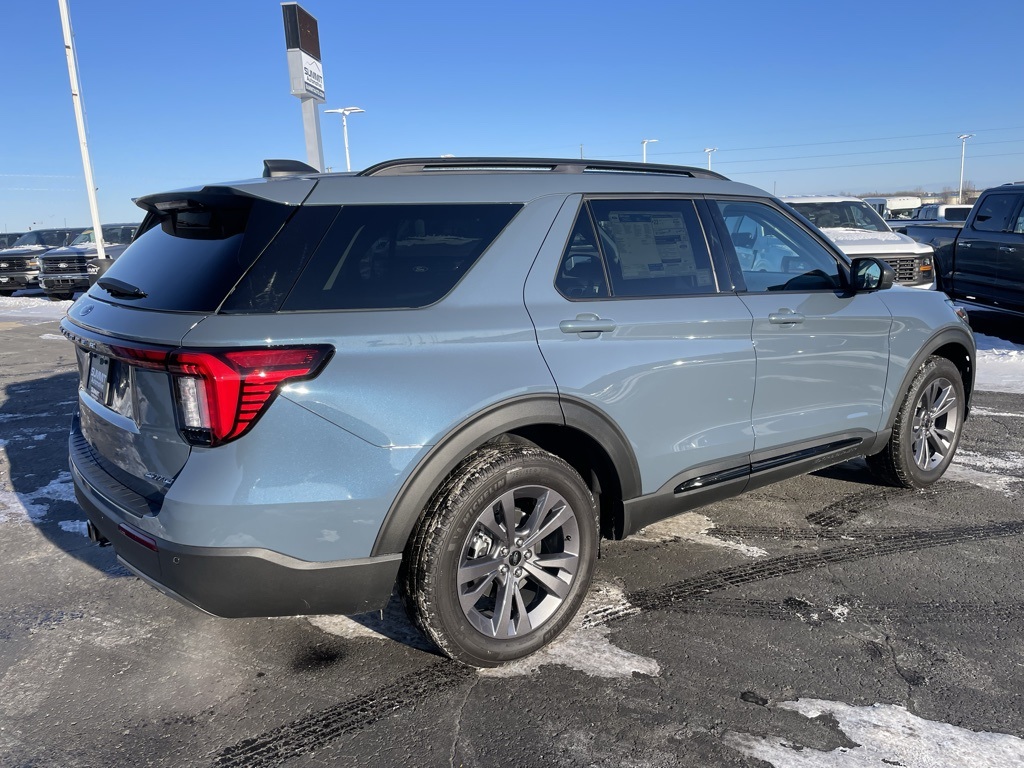 New 2026 Ford Explorer ACTIV - photo 3