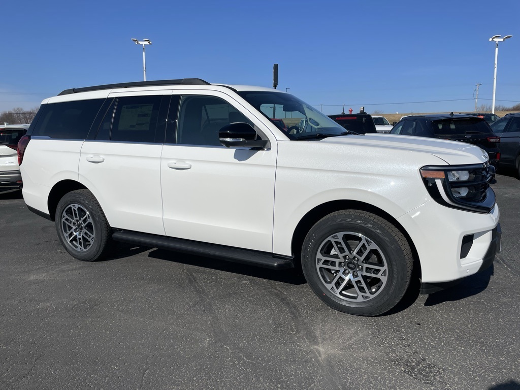 New 2026 Ford Expedition - photo 1