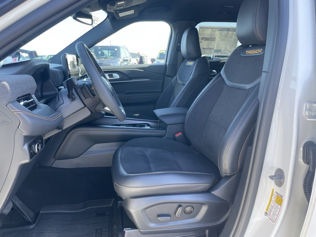 New 2026 Ford Explorer - photo 55