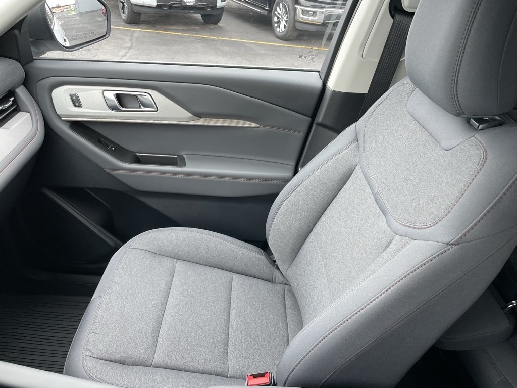 New 2026 Ford Explorer ACTIV - photo 9