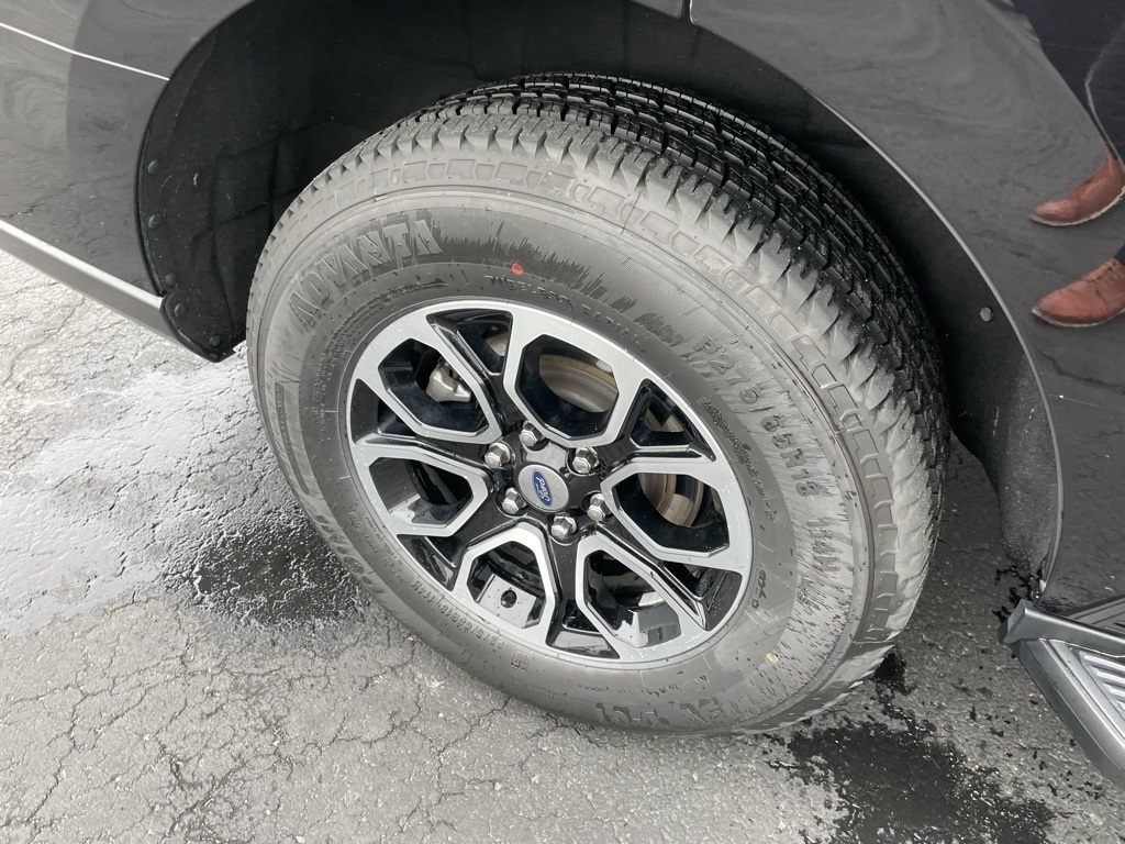Used 2024 Ford Expedition XLT - photo 3