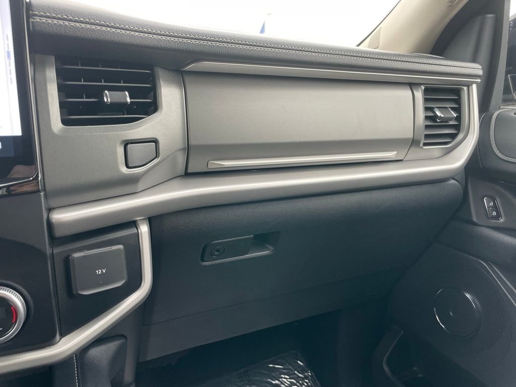 Used 2024 Ford Expedition XLT - photo 51