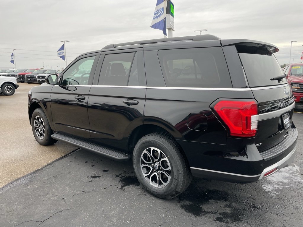 Used 2024 Ford Expedition XLT - photo 5