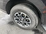 Used 2024 Ford Expedition XLT thumbnail 3