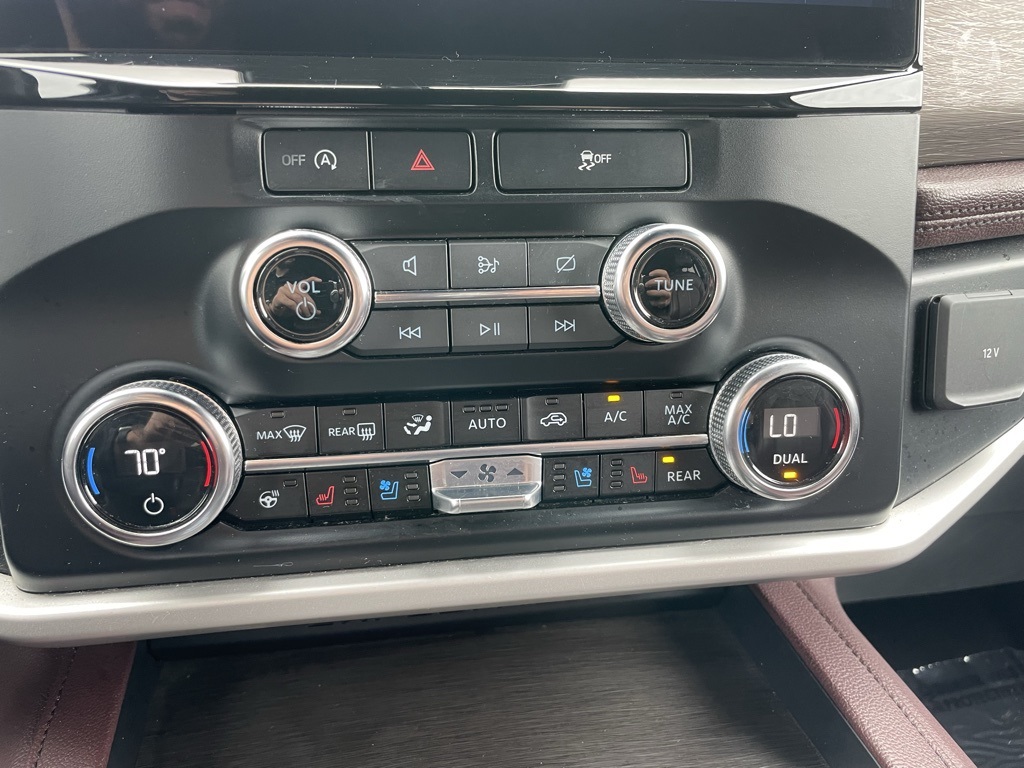 Used 2024 Ford Expedition MAX Limited - photo 12