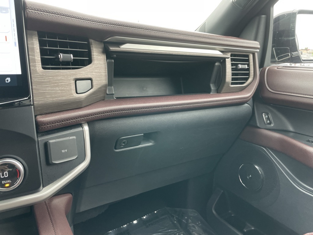 Used 2024 Ford Expedition MAX Limited - photo 53