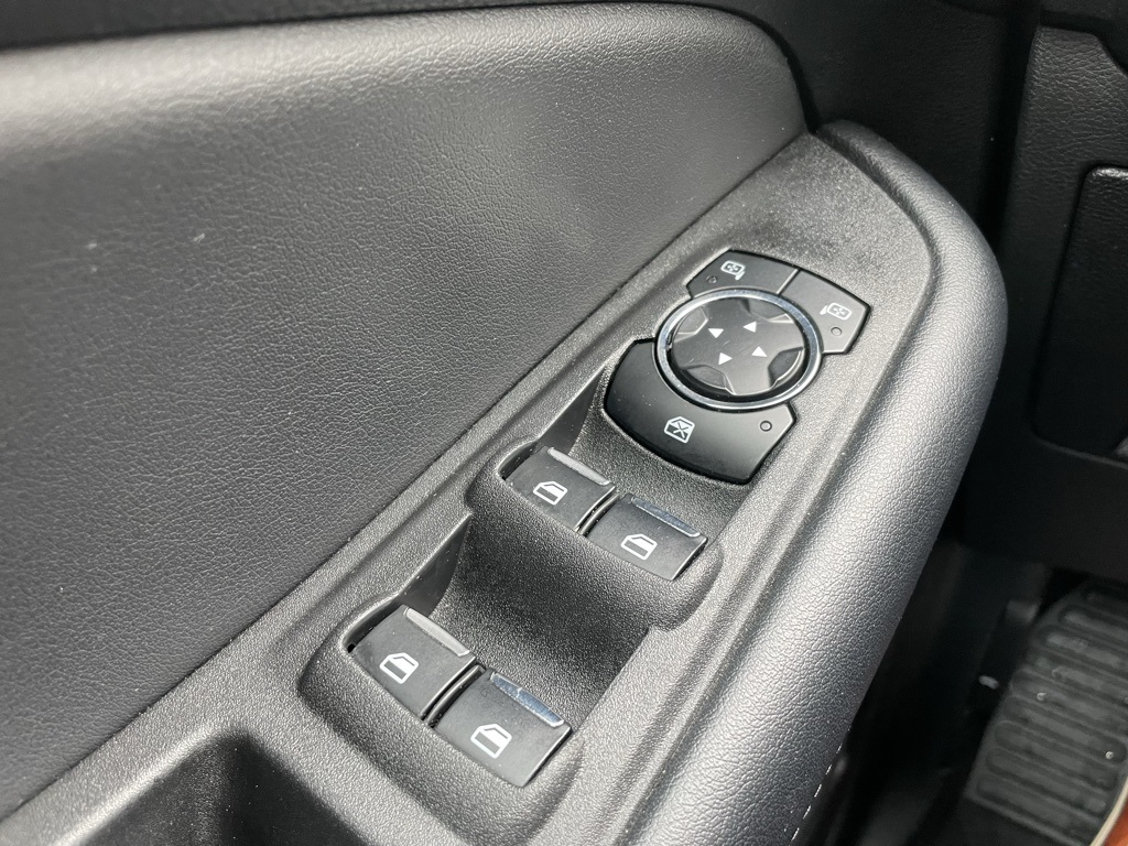 Used 2023 Ford Edge SEL - photo 23