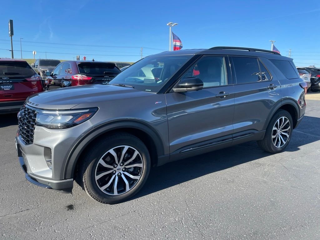 Used 2025 Ford Explorer ST-Line - photo 58