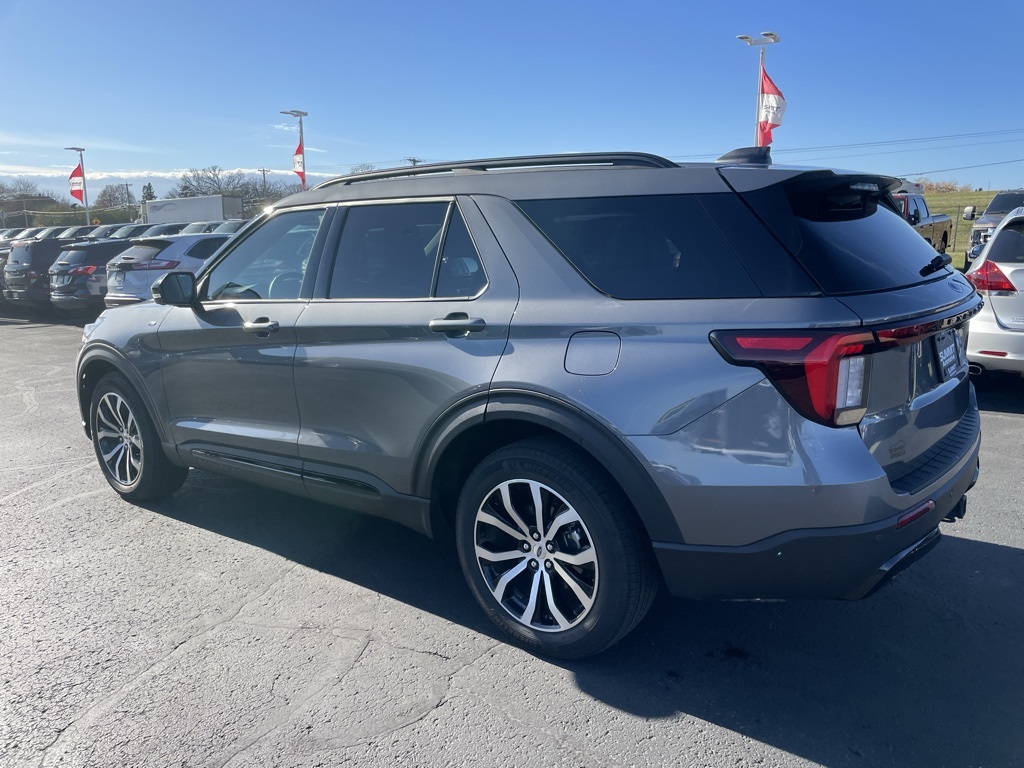 Used 2025 Ford Explorer ST-Line - photo 59