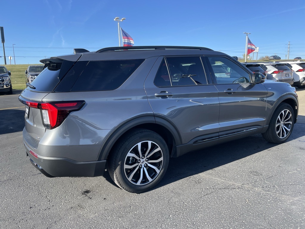 Used 2025 Ford Explorer ST-Line - photo 60