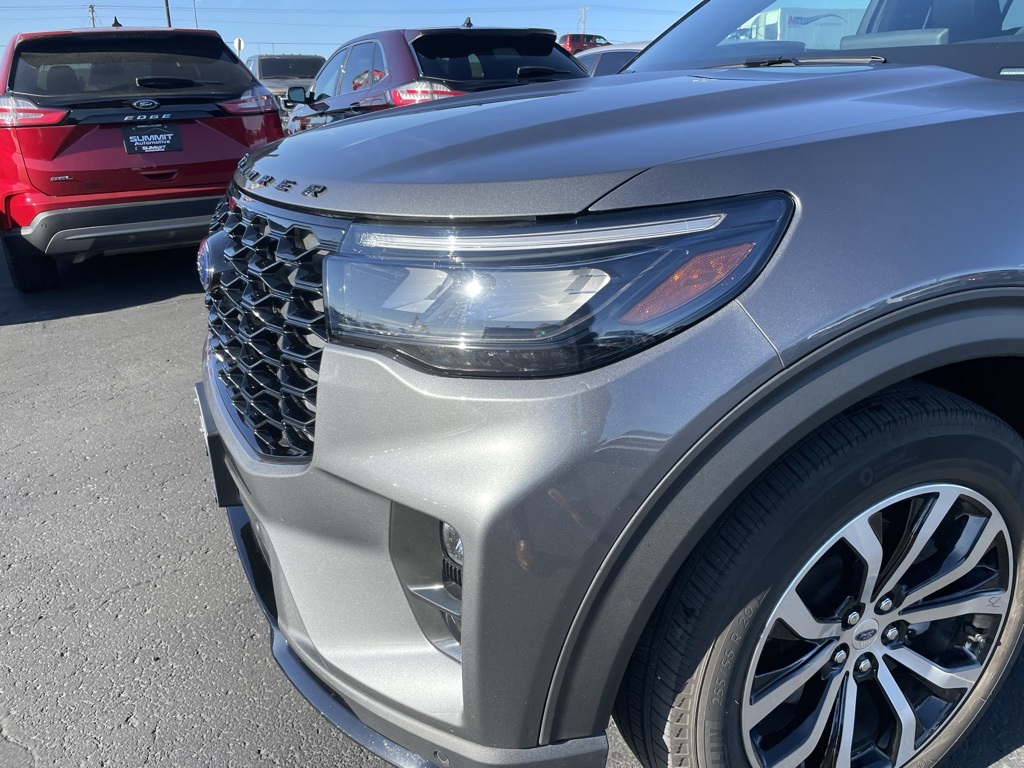 Used 2025 Ford Explorer ST-Line - photo 25