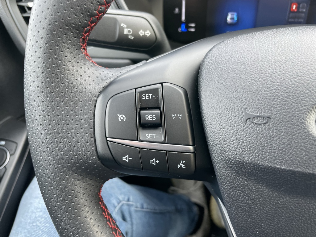 Used 2024 Ford Escape ST-Line - photo 23