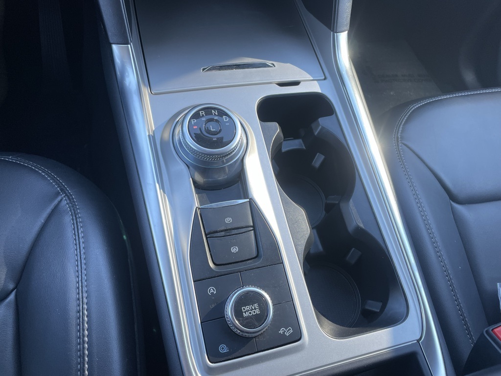 Used 2023 Ford Explorer XLT - photo 13