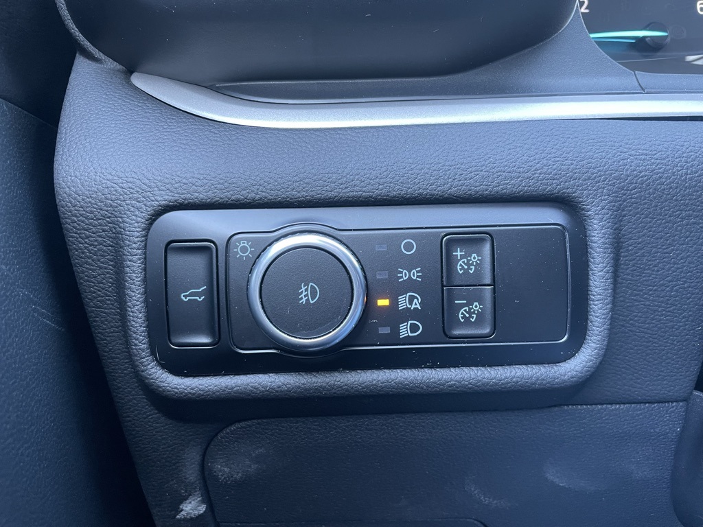 Used 2023 Ford Explorer XLT - photo 46