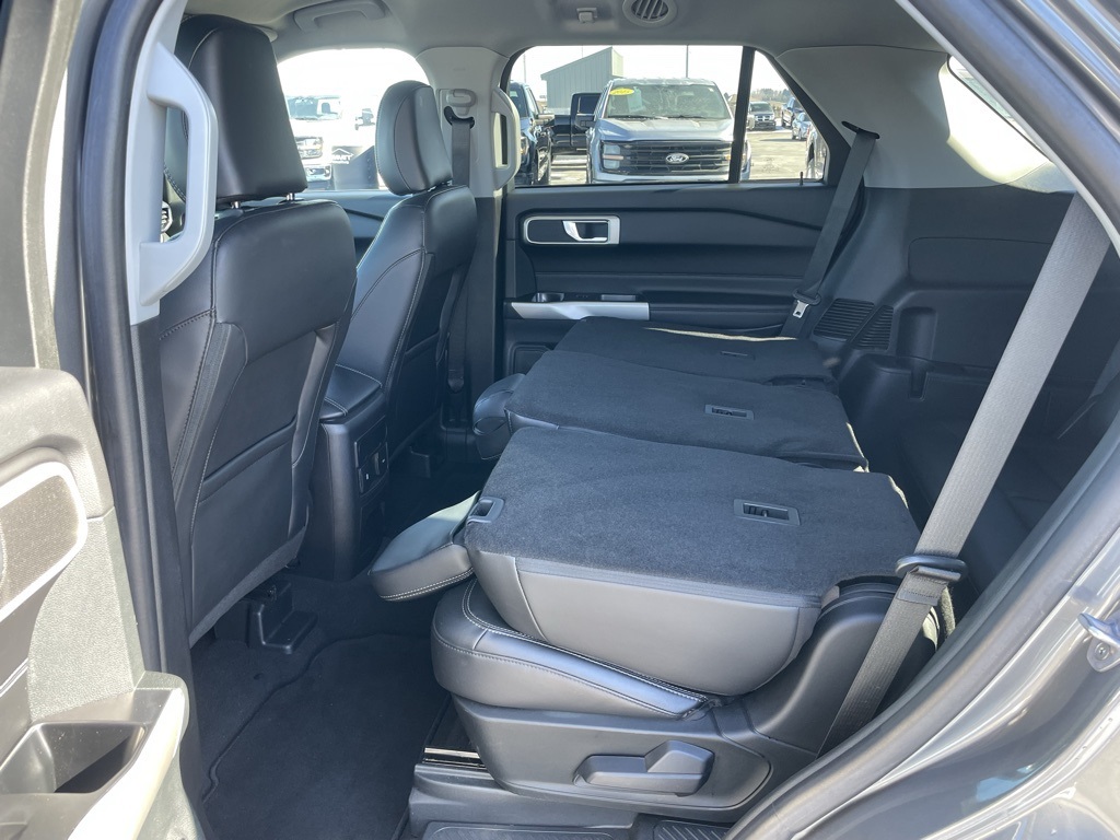 Used 2023 Ford Explorer XLT - photo 53