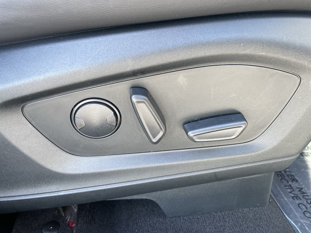 Used 2023 Ford Explorer XLT - photo 56