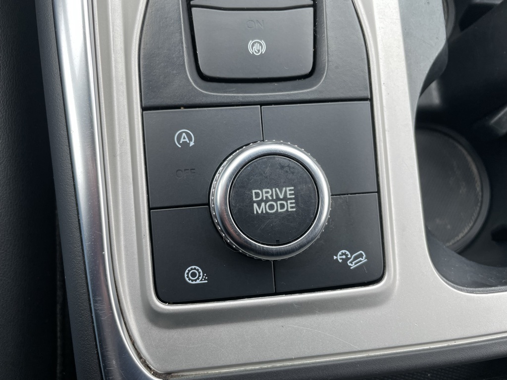 Used 2023 Ford Explorer XLT - photo 14