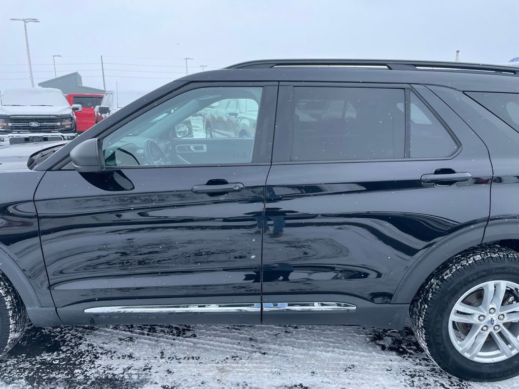 Used 2023 Ford Explorer XLT - photo 37