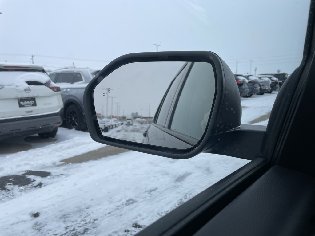 Used 2023 Ford Explorer XLT - photo 40