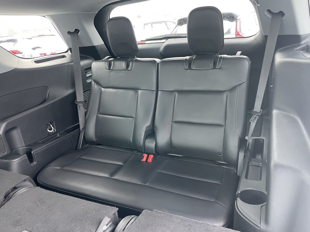 Used 2023 Ford Explorer XLT - photo 8