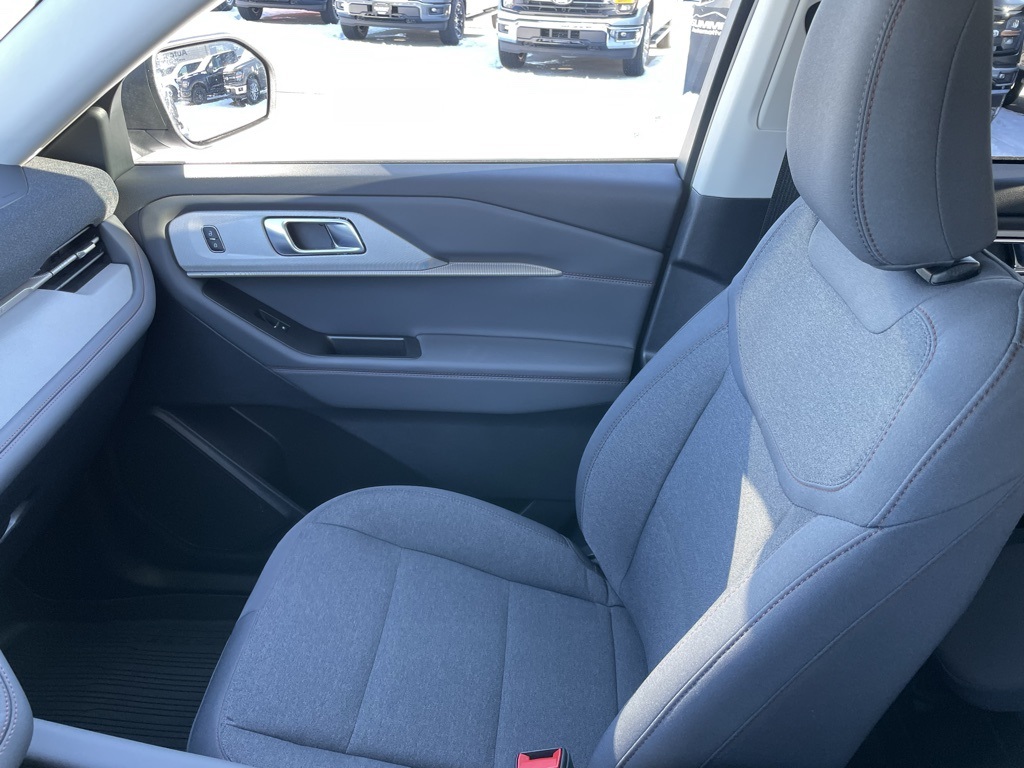Used 2025 Ford Explorer ACTIV - photo 19