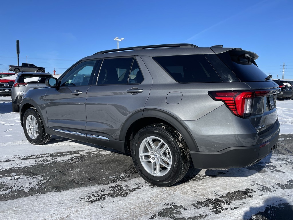 Used 2025 Ford Explorer ACTIV - photo 4