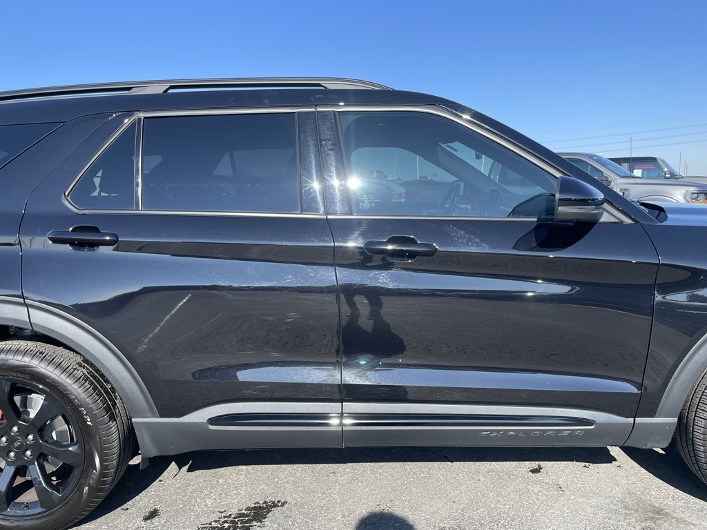Used 2023 Ford Explorer ST - photo 30