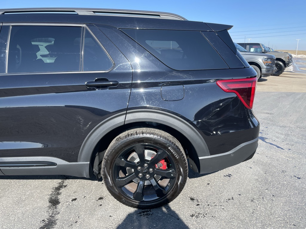 Used 2023 Ford Explorer ST - photo 40