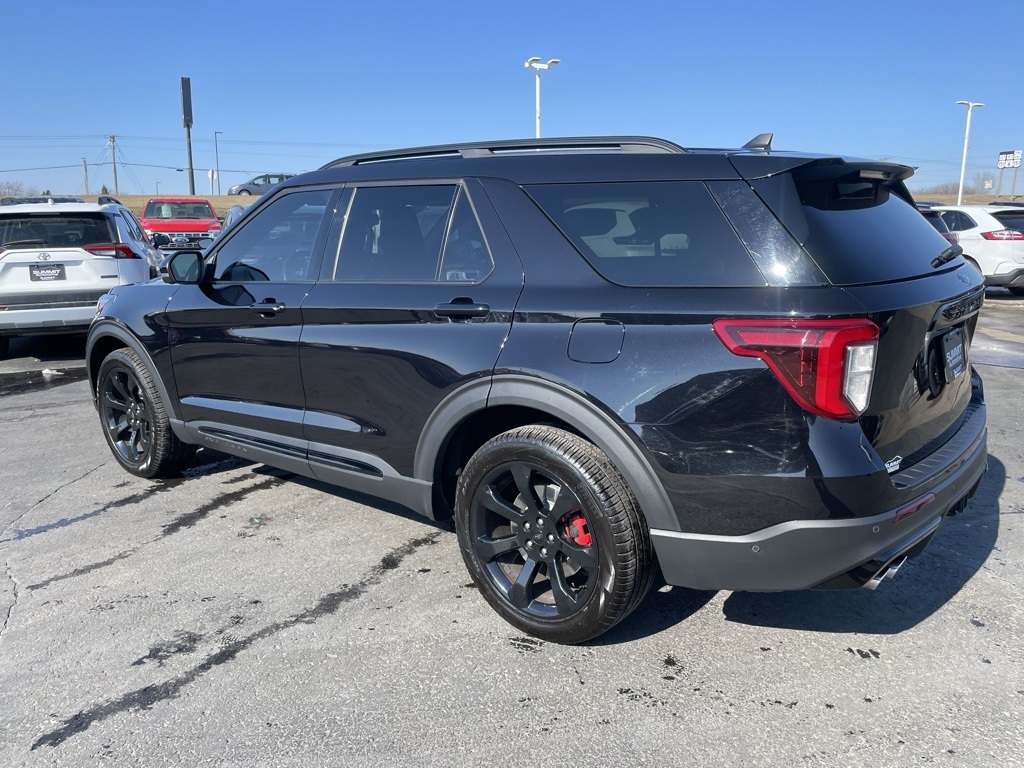 Used 2023 Ford Explorer ST - photo 4