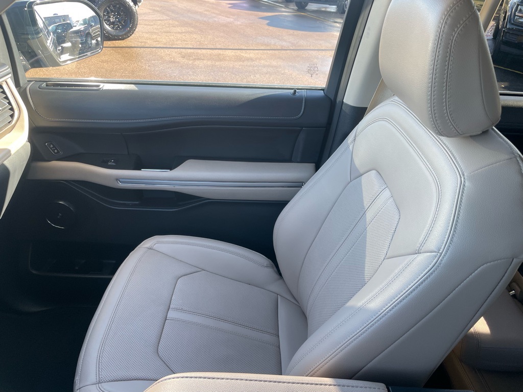 Used 2024 Ford Expedition MAX Limited - photo 24