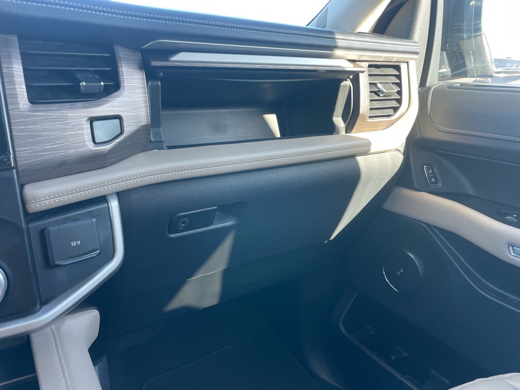 Used 2024 Ford Expedition MAX Limited - photo 57