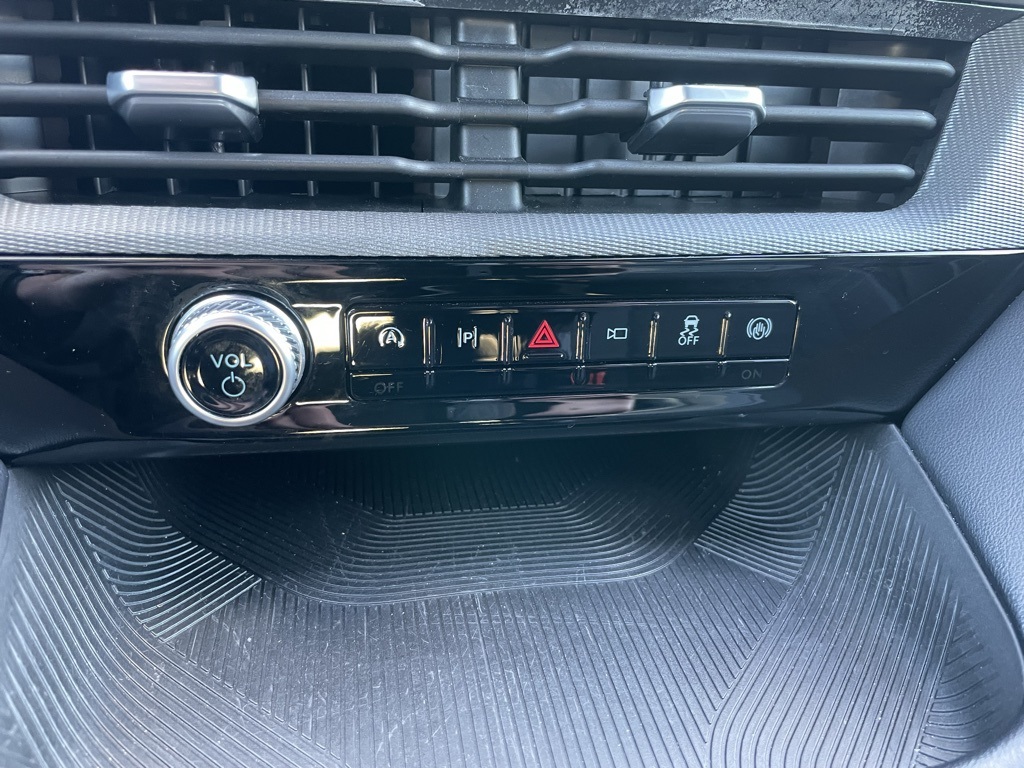 Used 2025 Ford Explorer ST-Line - photo 12