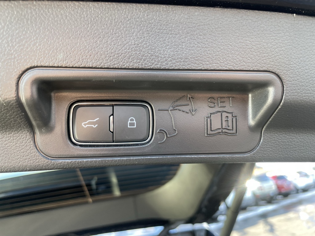Used 2025 Ford Explorer ST-Line - photo 36