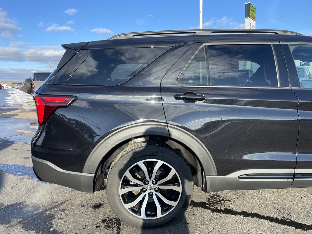 Used 2025 Ford Explorer ST-Line - photo 39