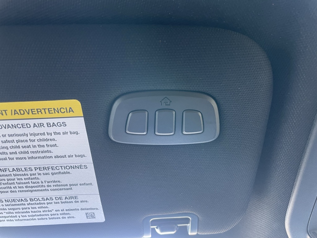 Used 2025 Ford Explorer ST-Line - photo 52