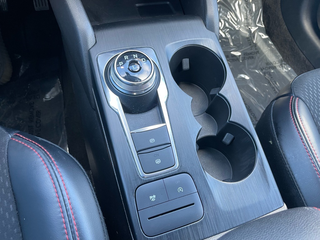 Used 2025 Ford Escape ST-Line - photo 13