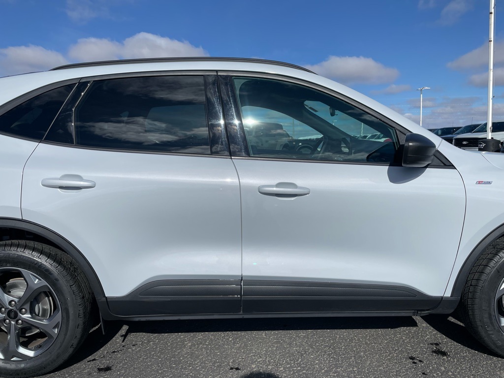 Used 2025 Ford Escape ST-Line - photo 30