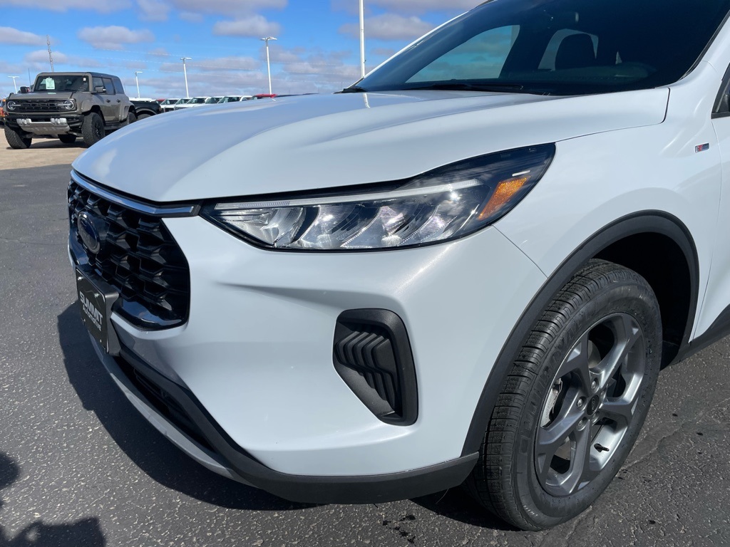 Used 2025 Ford Escape ST-Line - photo 37