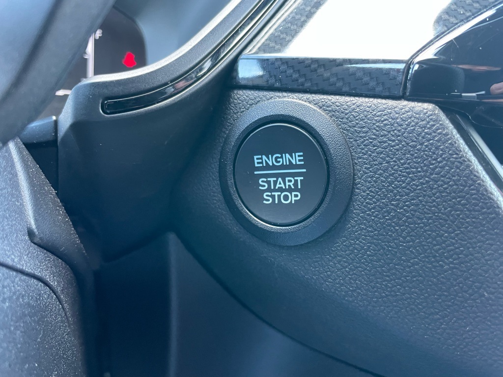 Used 2025 Ford Escape ST-Line - photo 48