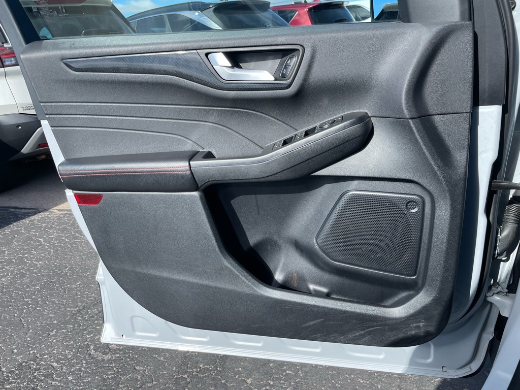 Used 2025 Ford Escape ST-Line - photo 52