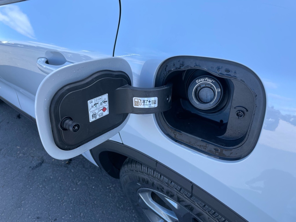 Used 2025 Ford Escape ST-Line - photo 56