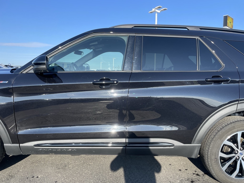 Used 2025 Ford Explorer ST-Line - photo 29